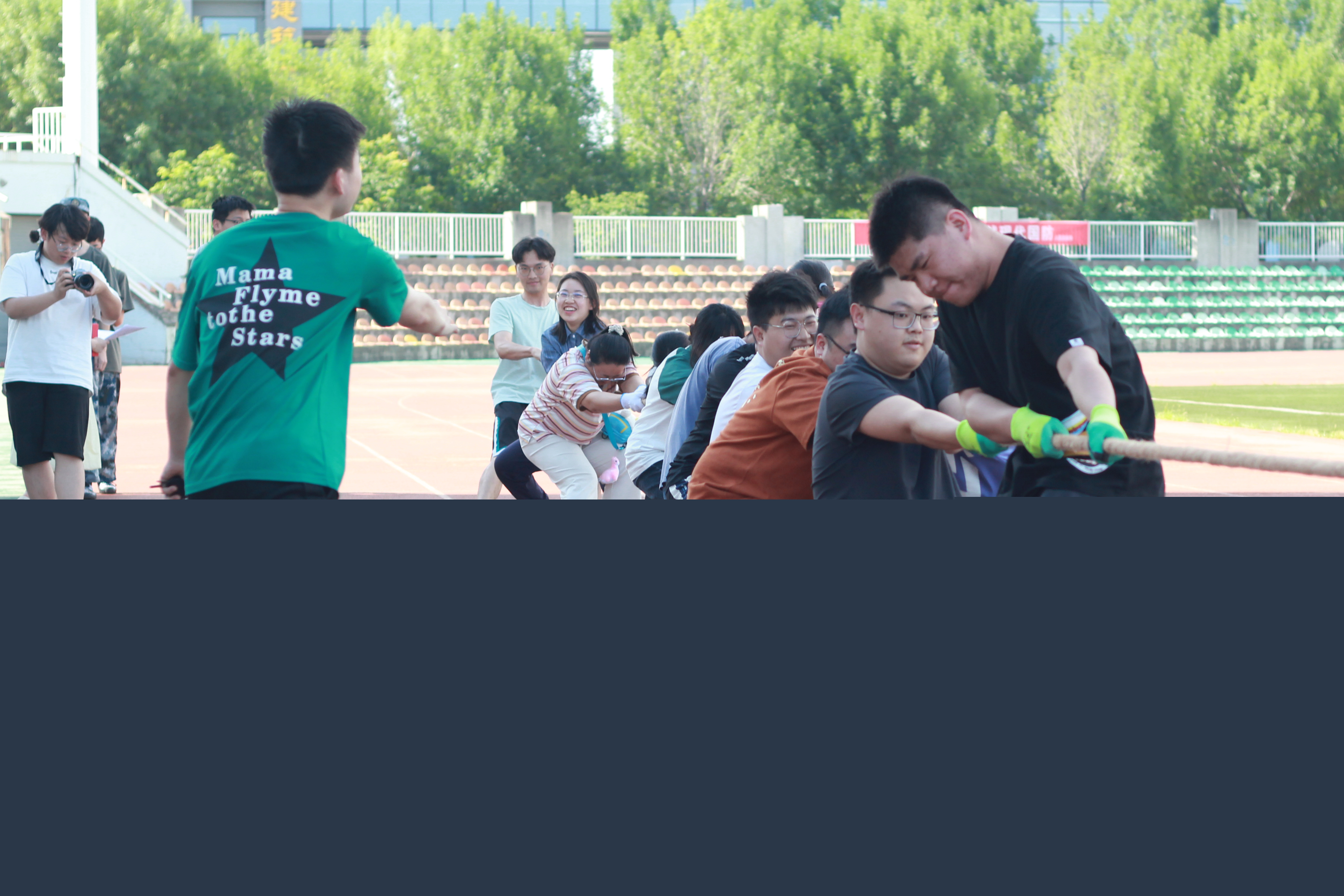 f5ac424d7cbb4fa39257f34fce0ba636.jpg