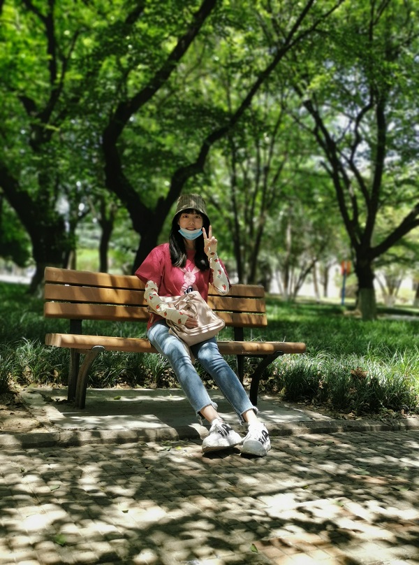 bd21985b67ea41378885c3c0d813927d.jpg 欧阳木子.JPG